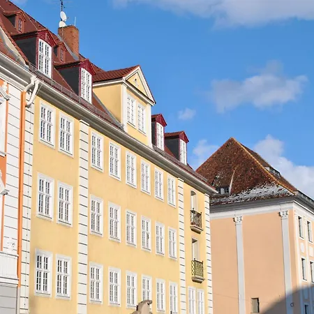 Am Georgsbrunnen Apartment *